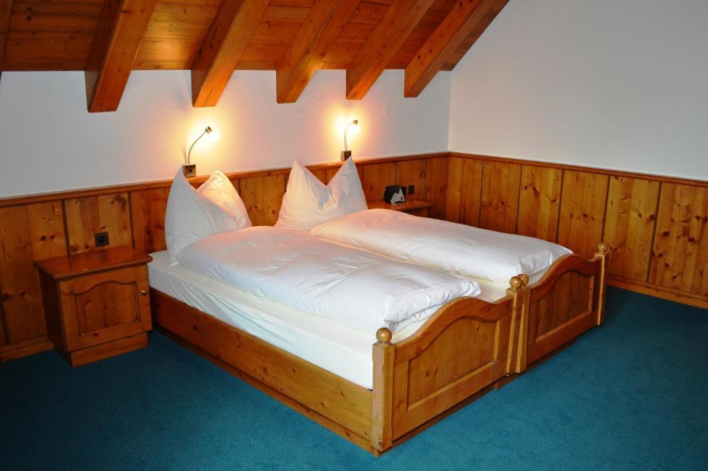 Hotel Zum Kreuz Арау Стая снимка